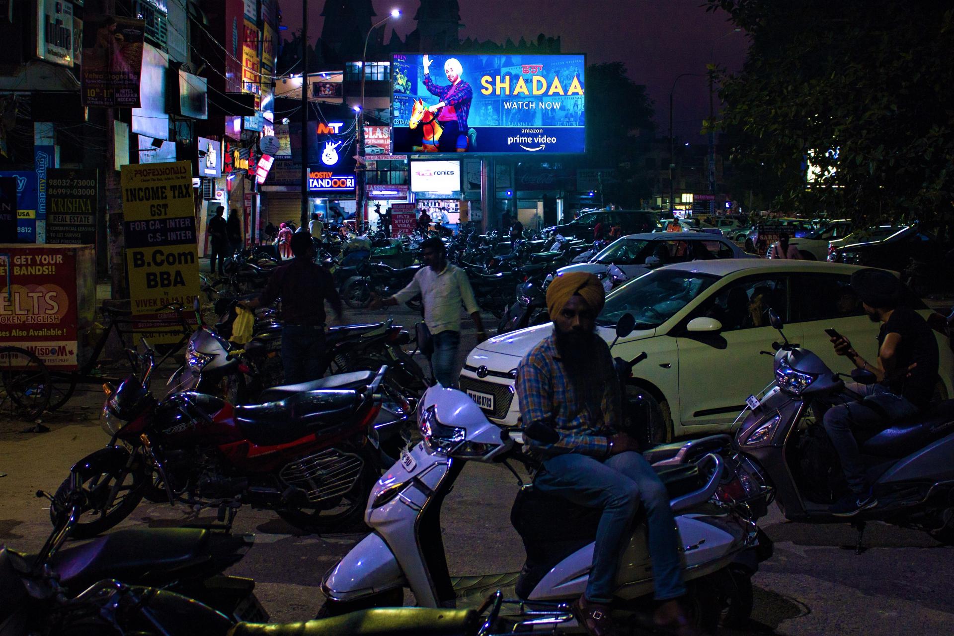 Krishna Mandir Market1
(1 Slot 10 Sec,Loop=120 Sec)
